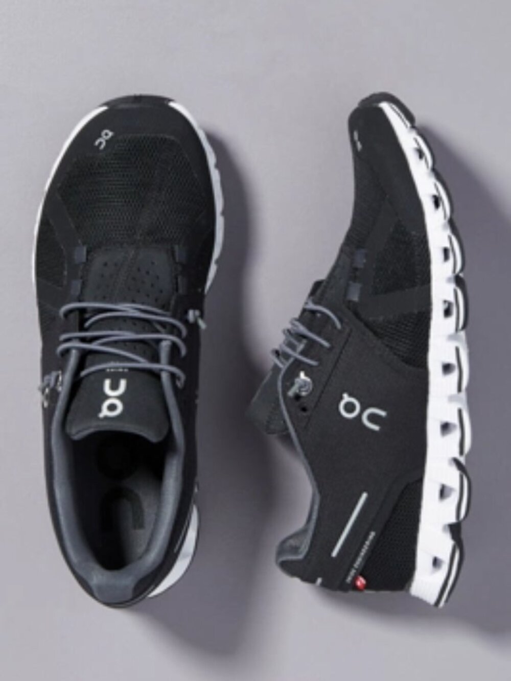 On Running Cloud Women's Black White Running Shoes 7.5